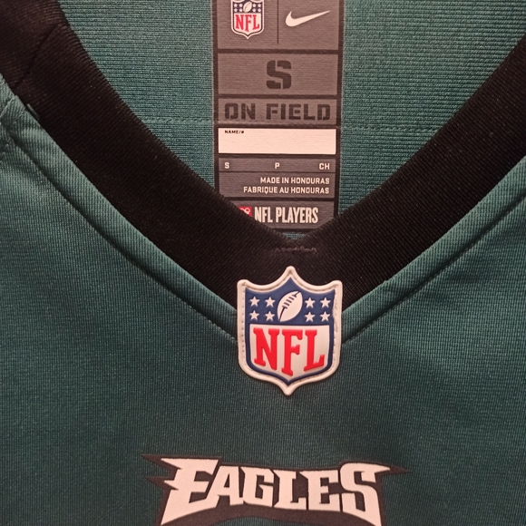 Nike fhiladelpia eagles jersey Wentz 11 player onfieldsize small Fits Medium - Picture 4 of 13